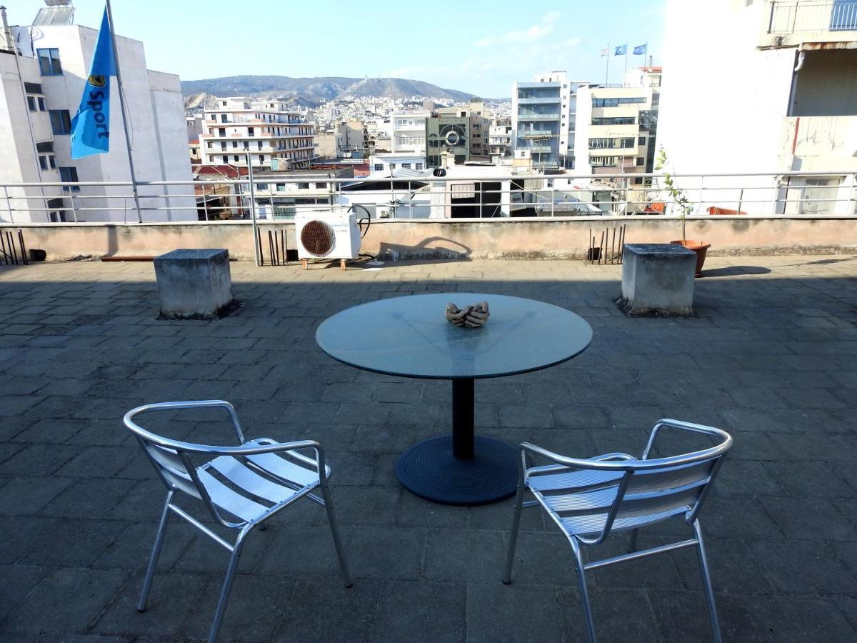 Port Very Near Fast Wi-Fi Netflix Room1 Piraeus Exterior photo